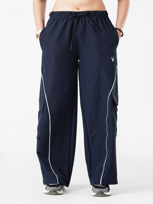 recalibrate oversize active pair in white-navy